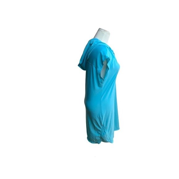 Athleta Blue Long Athletic Top. Size Small