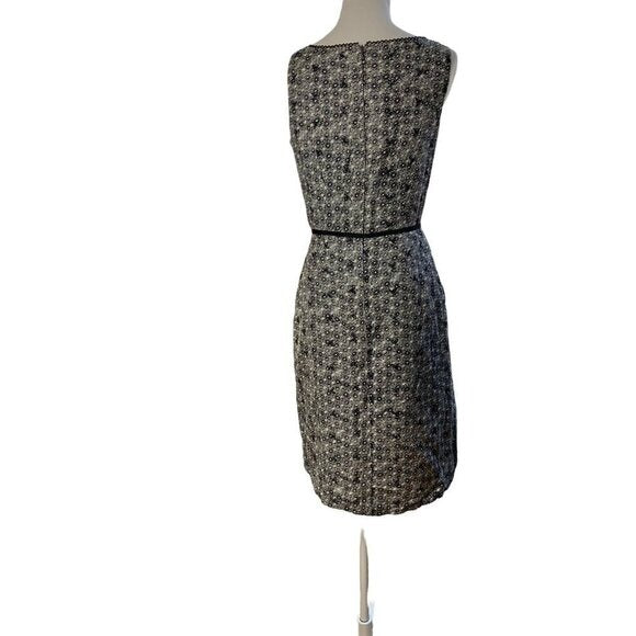 Adrianna Papell Black And White Mid Dress. Size 6