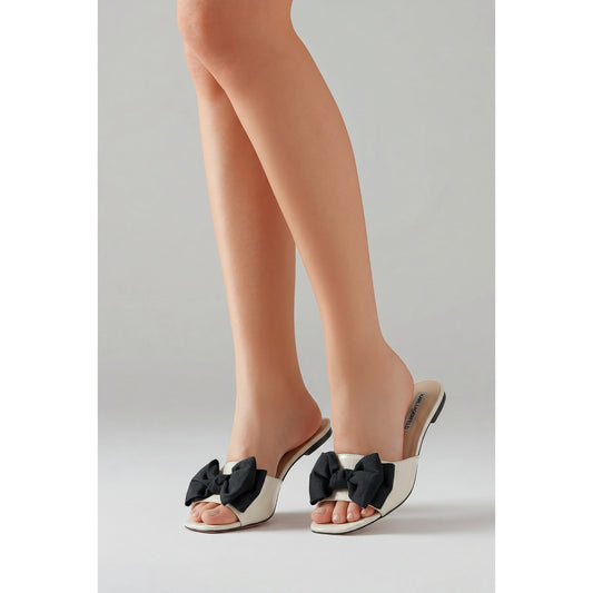 Karl Lagerfeld White Slide Sandals Black Bow Leather Slip On Designer Slides  Sz 6.5/7