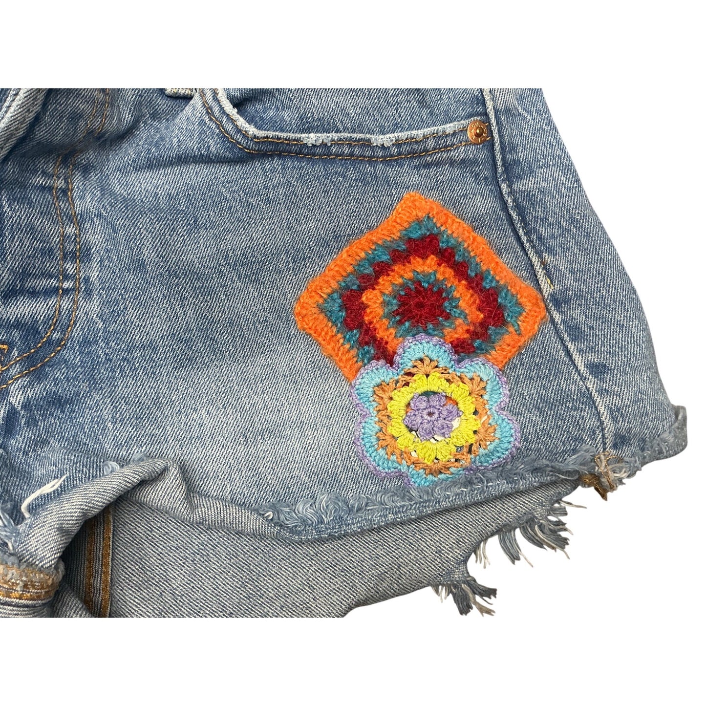 Levi’s 501 Denim Cutoff Shorts Distressed High Rise Festival Boho Size 25