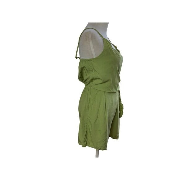 One Clothing Green Romper. Size Small. Fun To Wear.