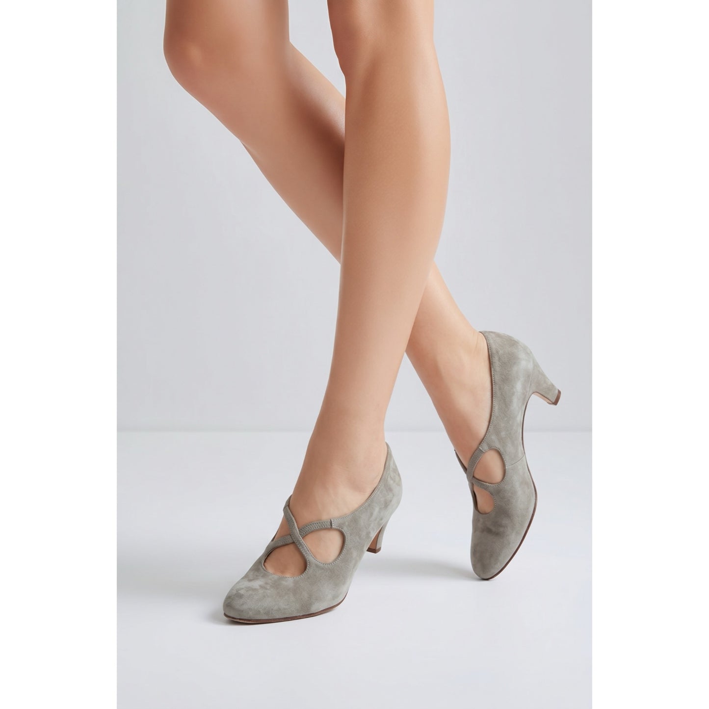 Salvatore Ferragamo Suede Cutout Flats Gray Pointed Toe Shoes Size 36.5 Italy