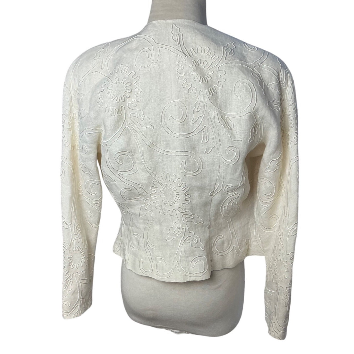 Carmen Marc Valvo White Embroidered Soutache Cropped Jacket Blazer Size 2