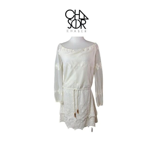 NWT Cha Sor Chaser Lace Dress. Sz M